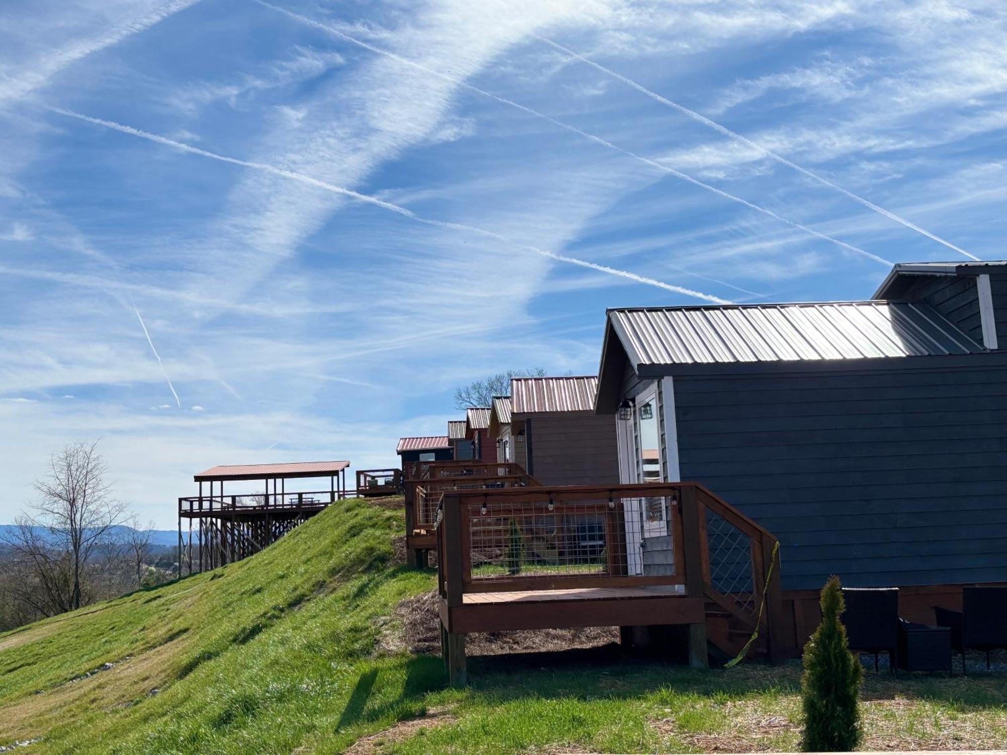 Sojourn Lodging Sevierville Exterior foto